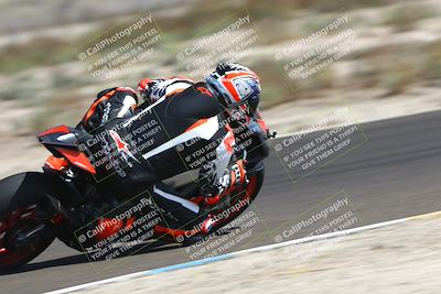 media/Sep-21-2025-TrackDaz (Sun) [[277c75b276]]/A Group/12pm (Turn 2)/